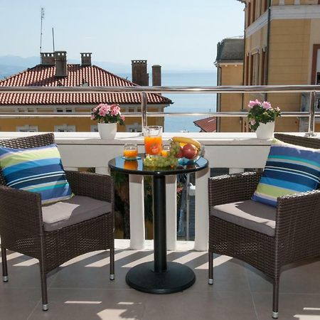 Iva, Opatija Centar Apartment Bagian luar foto