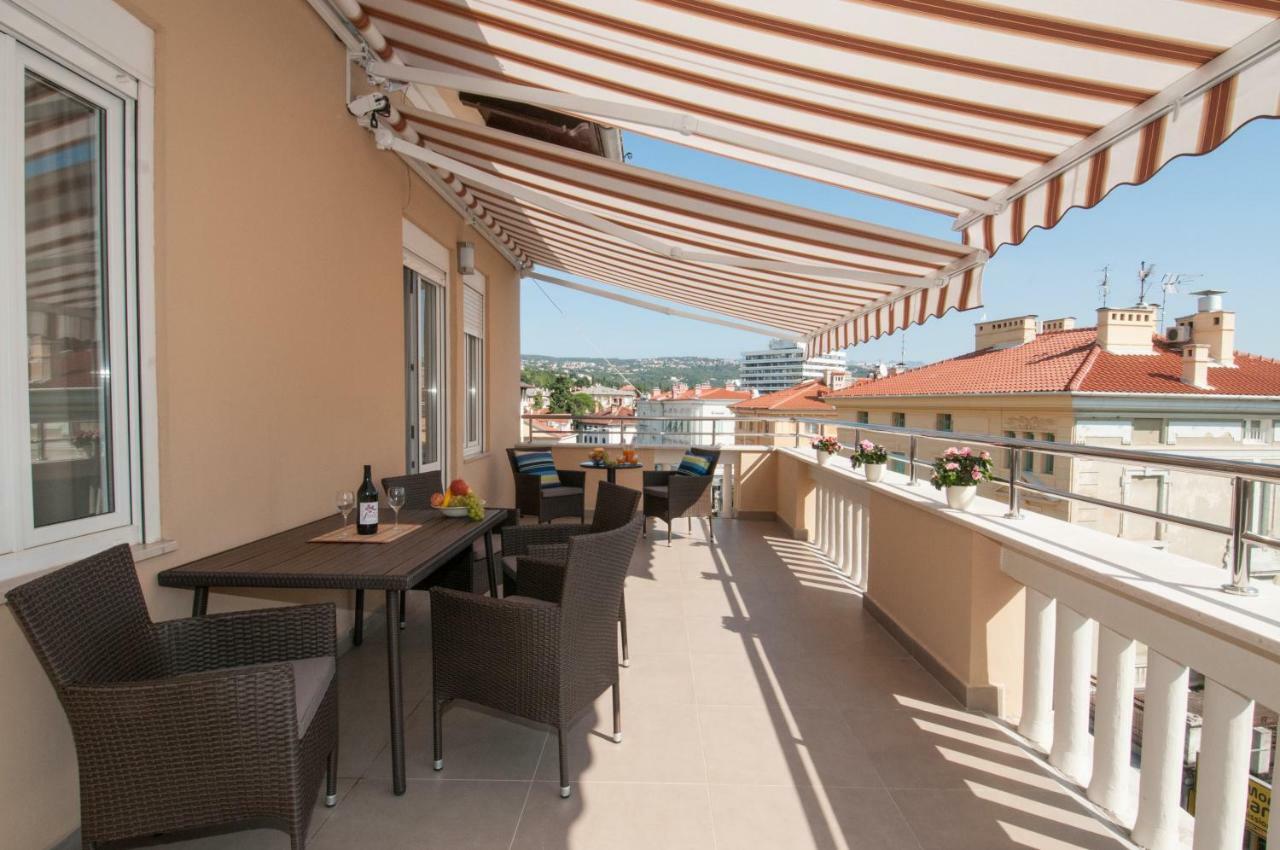 Iva, Opatija Centar Apartment Bagian luar foto