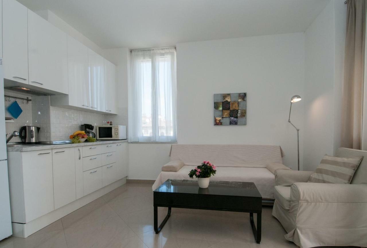 Iva, Opatija Centar Apartment Bagian luar foto