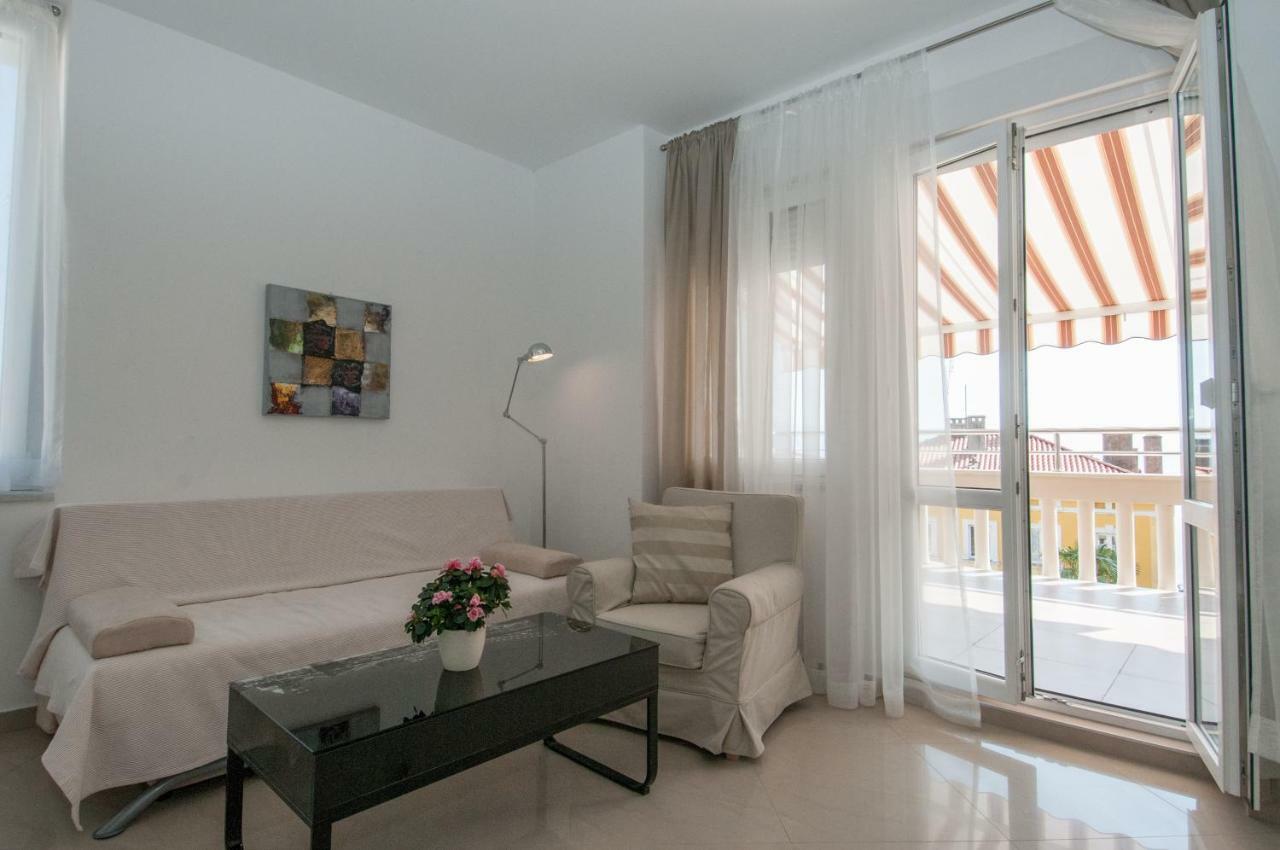 Iva, Opatija Centar Apartment Bagian luar foto