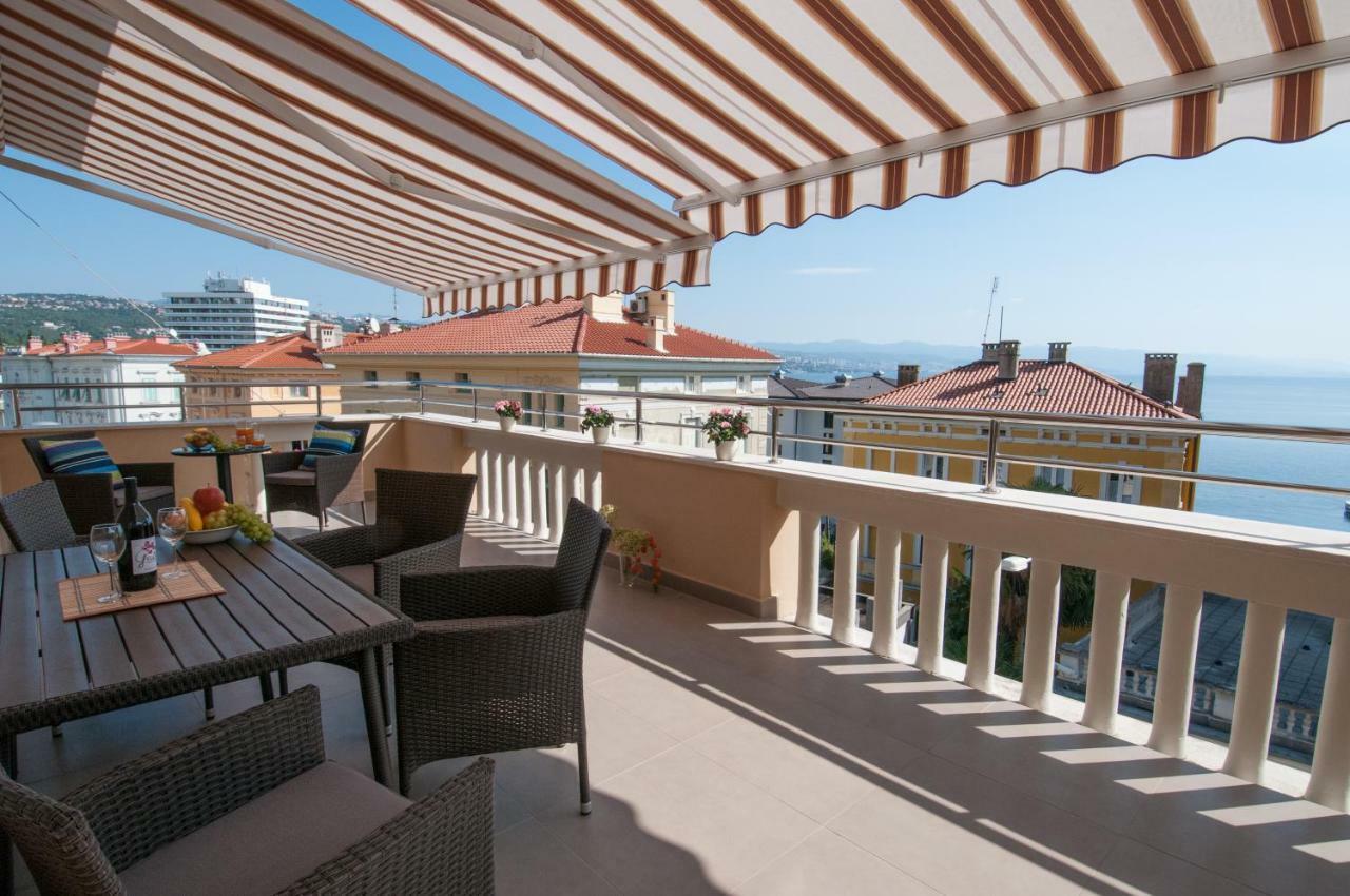 Iva, Opatija Centar Apartment Bagian luar foto